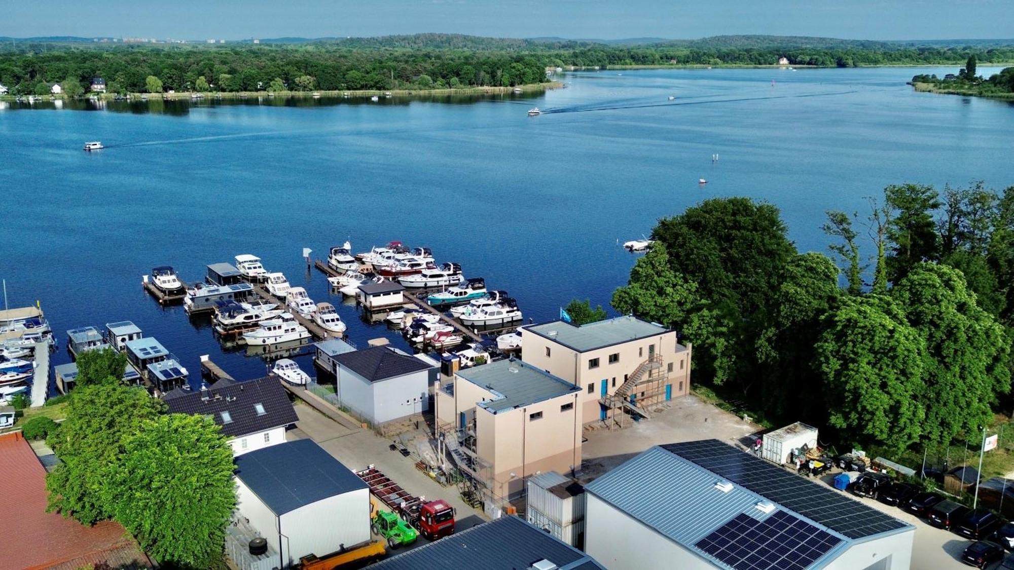 Exklusive Ferienwohnungen An Der Havel Werder  Luaran gambar